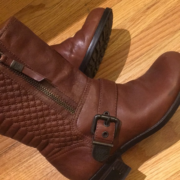 Brown leather Mid booties - Picture 7 of 8